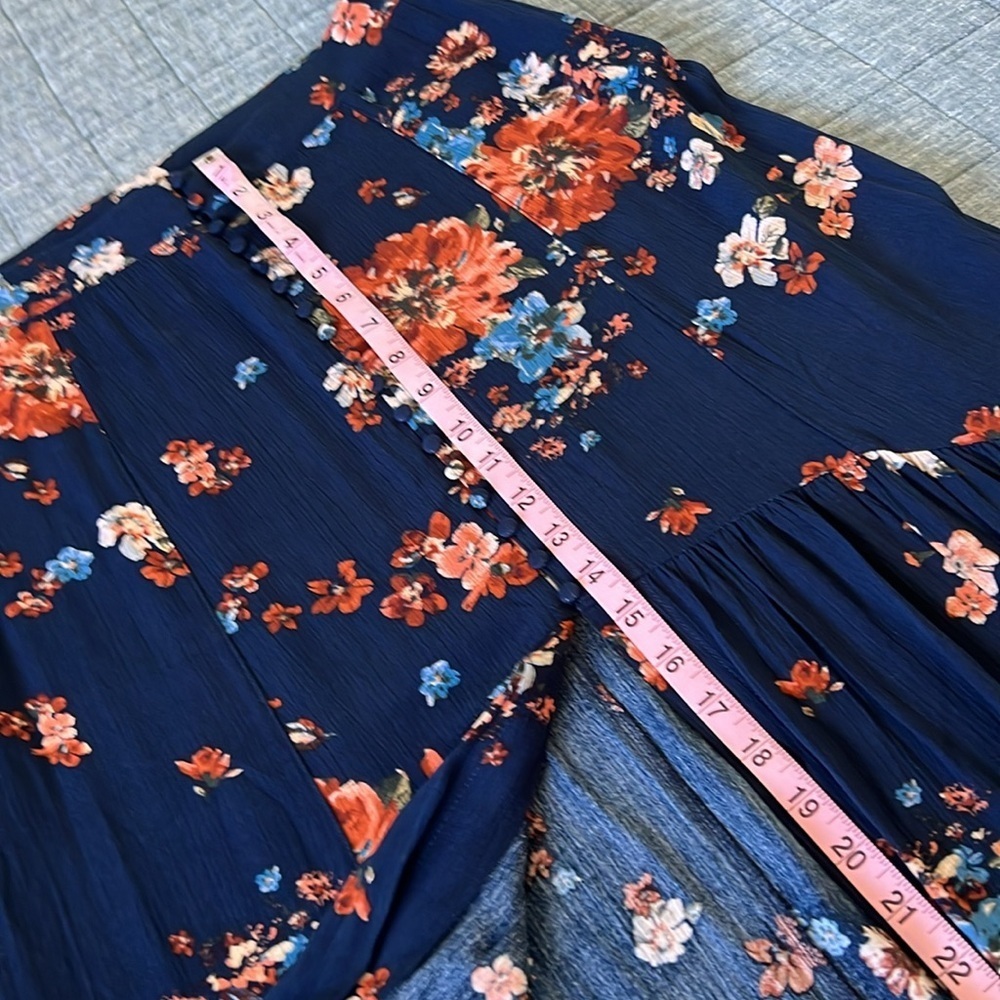 Boho Floral Button Front High Slit Flowy Maxi Skirt in Navy | L - Picture 7 of 8